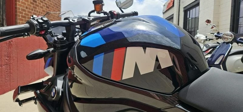 2023 BMW M1000 - Image 17 of 20