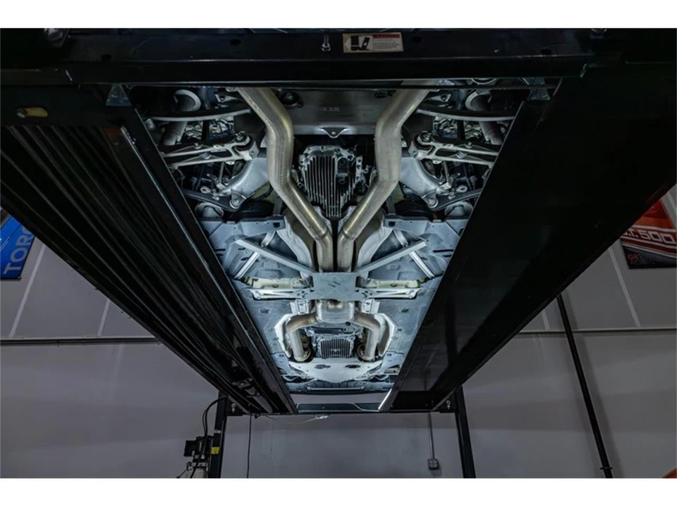 2023 BMW - Image 16 of 31