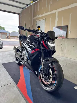 2023 BMW M1000R Competition