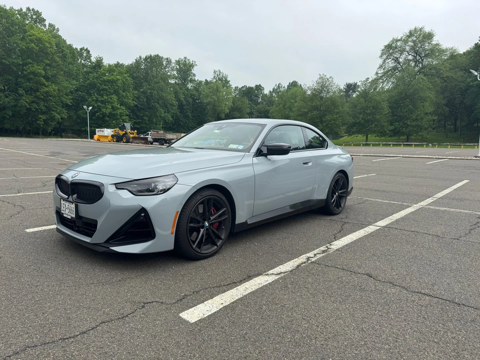 2023 BMW G42 M240i - Image 10 of 31