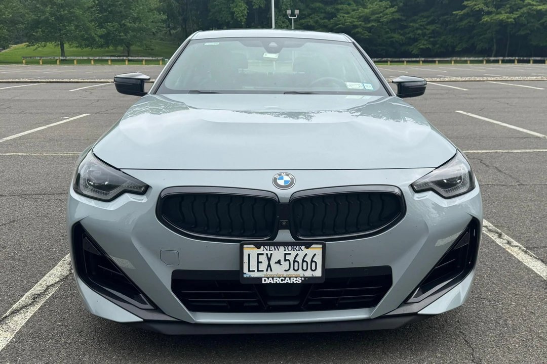 2023 BMW G42 M240i - Image 2 of 31