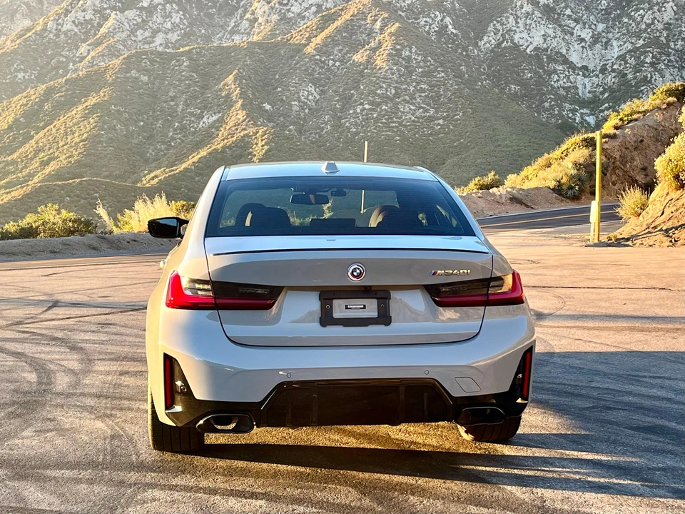 2023 BMW G20 M340i & M340d Sedan - Image 22 of 31