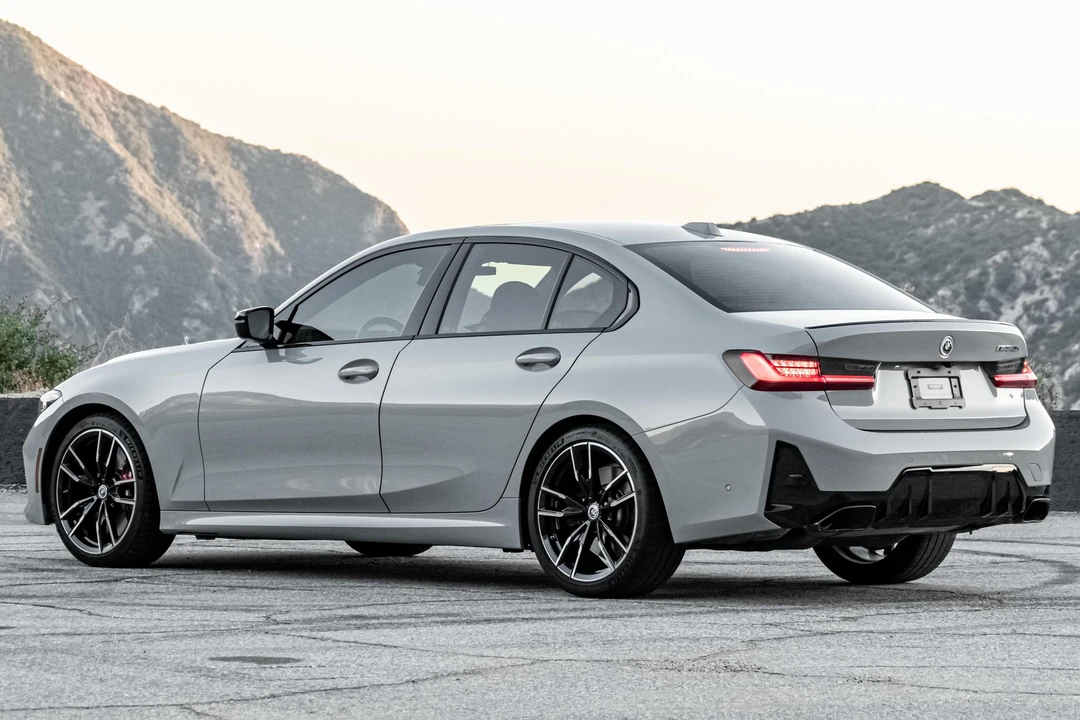 2023 BMW G20 M340i & M340d Sedan - Image 4 of 31