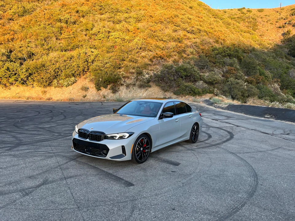 2023 BMW G20 M340i & M340d Sedan - Image 9 of 31