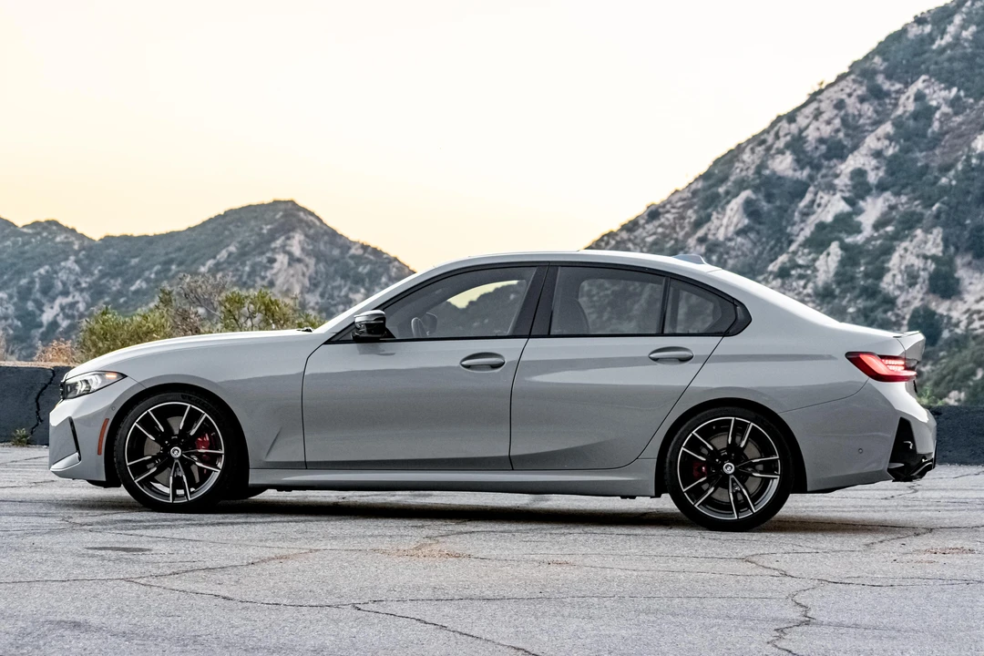 2023 BMW G20 M340i & M340d Sedan - Image 14 of 31