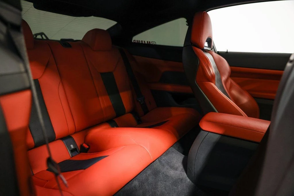 2023 BMW - Image 28 of 31