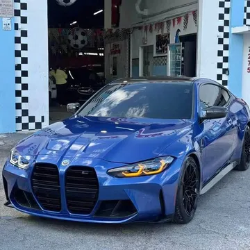 2023 BMW M4 Competition Coupe Carbon Seats
