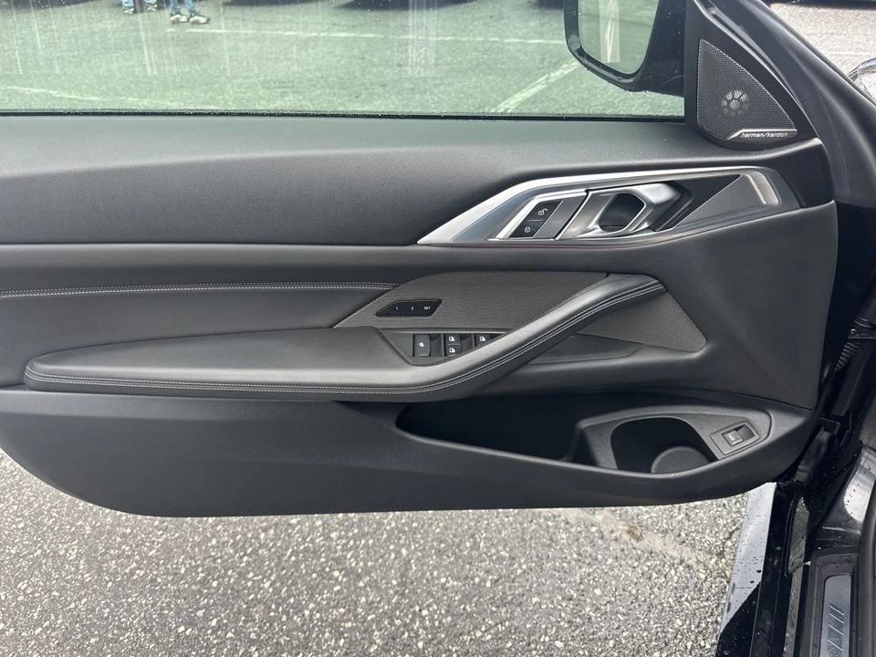 2023 BMW - Image 27 of 31