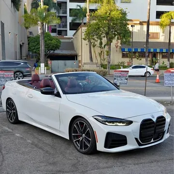 2023 BMW M4 Convertible 2D