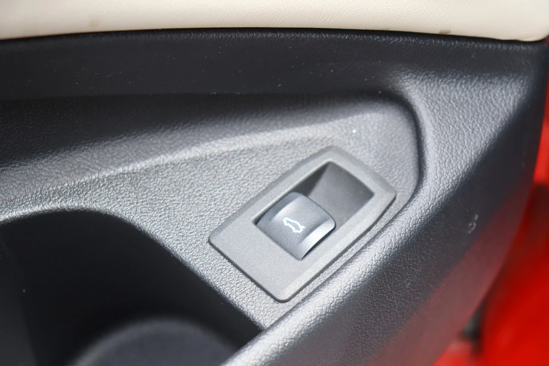 2023 BMW G82/G83 M4 - Image 24 of 31