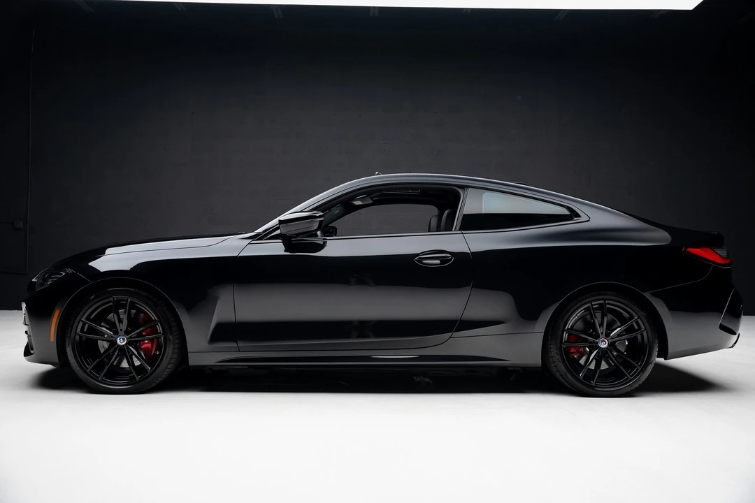 2023 BMW 4 Series - Image 16 of 21