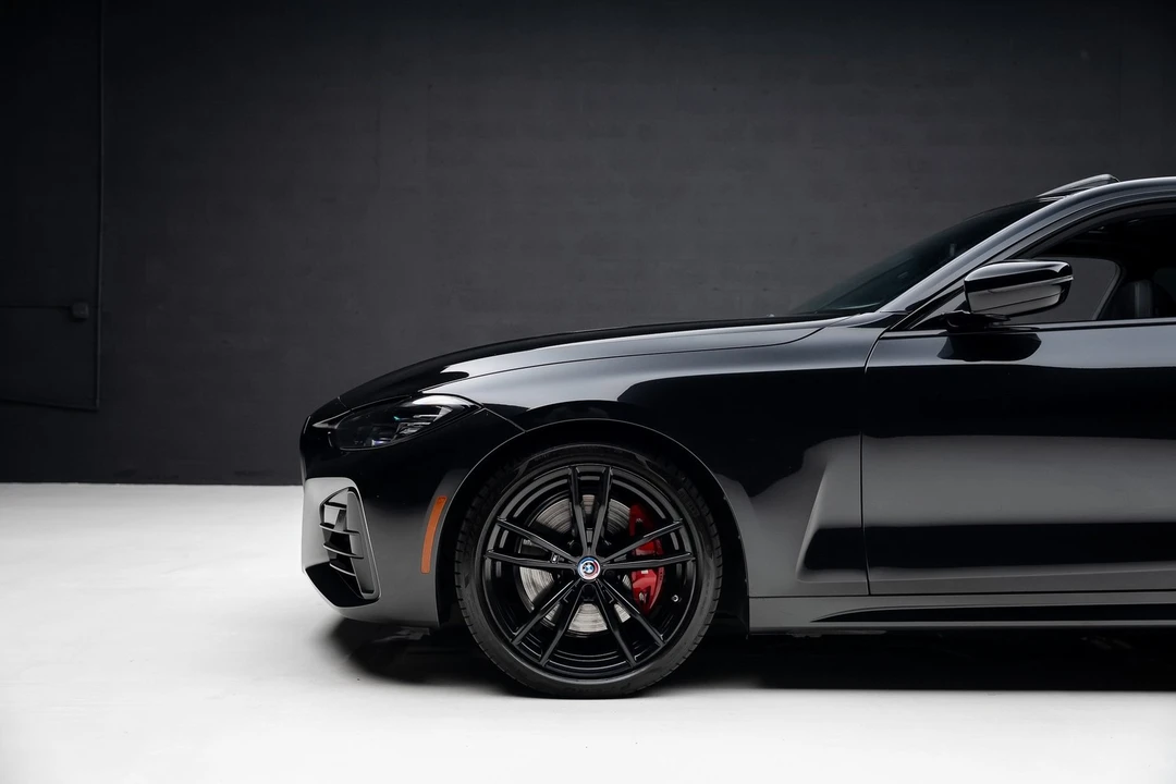 2023 BMW 4 Series - Image 17 of 21