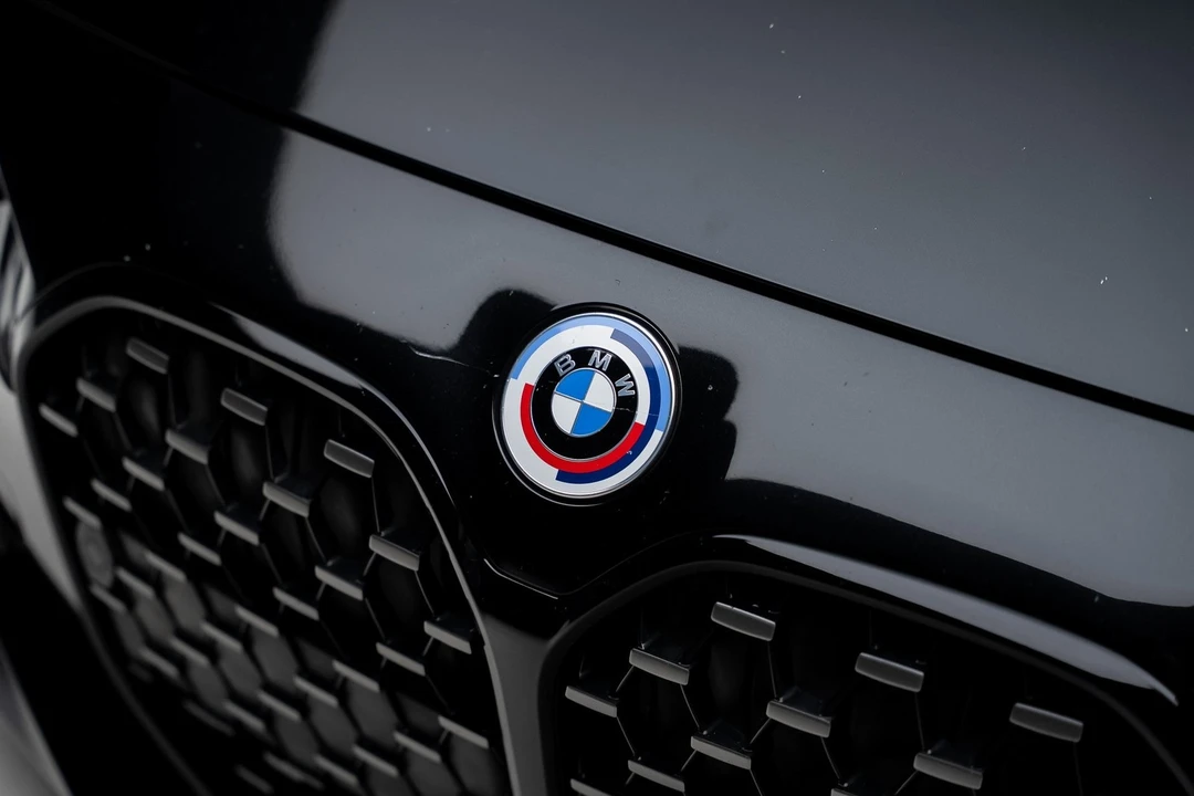 2023 BMW 4 Series - Image 12 of 21