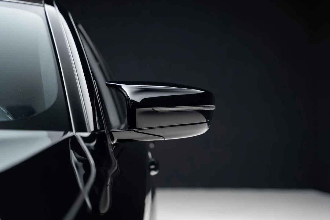 2023 BMW M5 - Image 16 of 31
