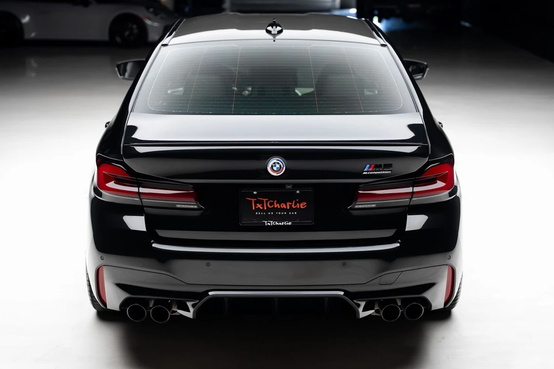2023 BMW M5 - Image 24 of 31