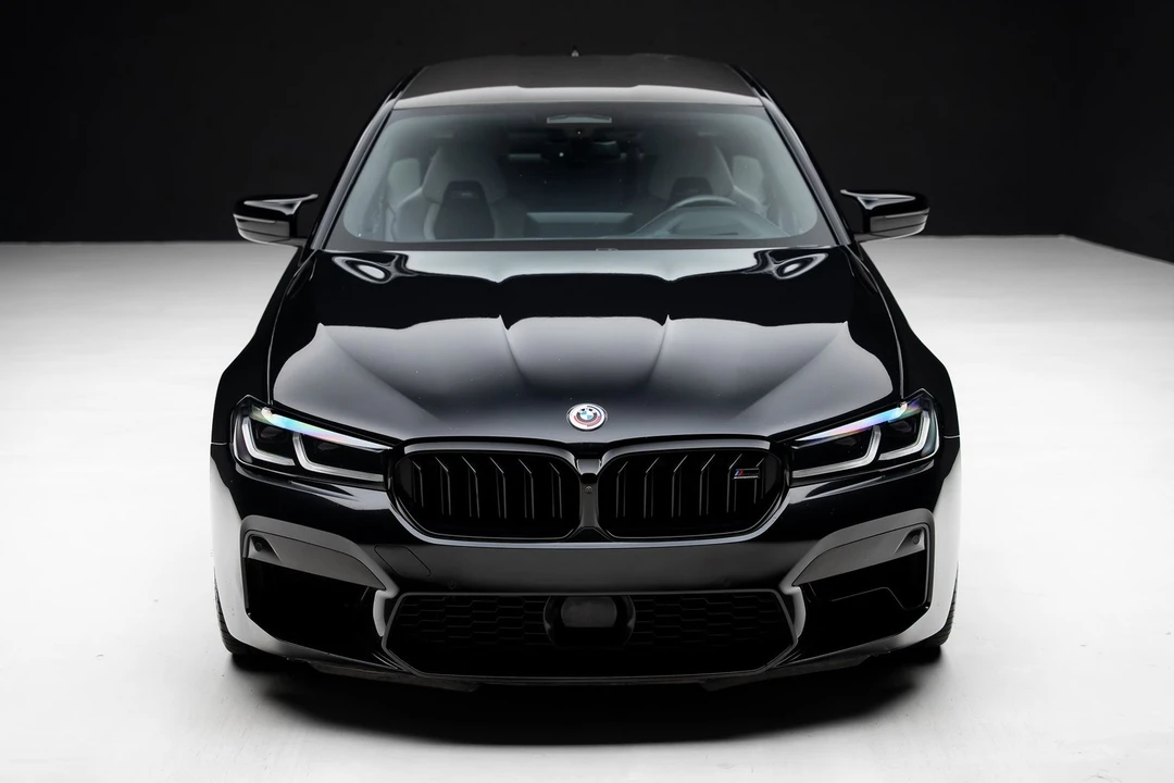 2023 BMW M5 - Image 6 of 31