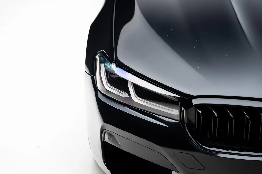 2023 BMW M5 - Image 12 of 31