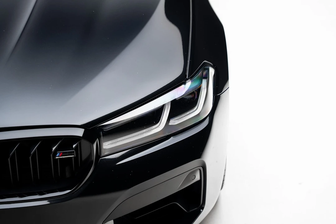 2023 BMW M5 - Image 11 of 31