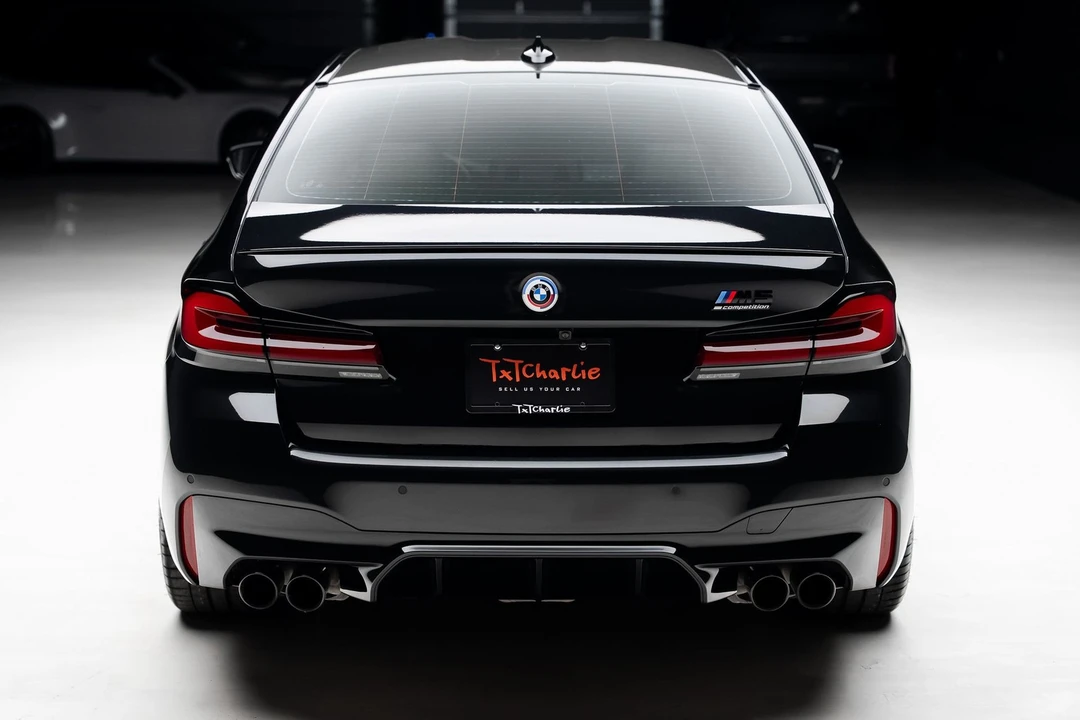 2023 BMW M5 - Image 25 of 31