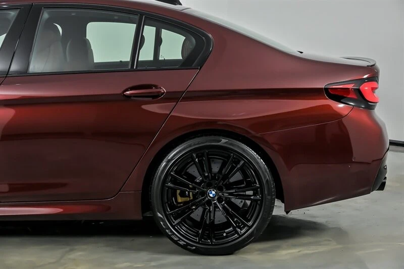 2023 BMW - Image 9 of 31