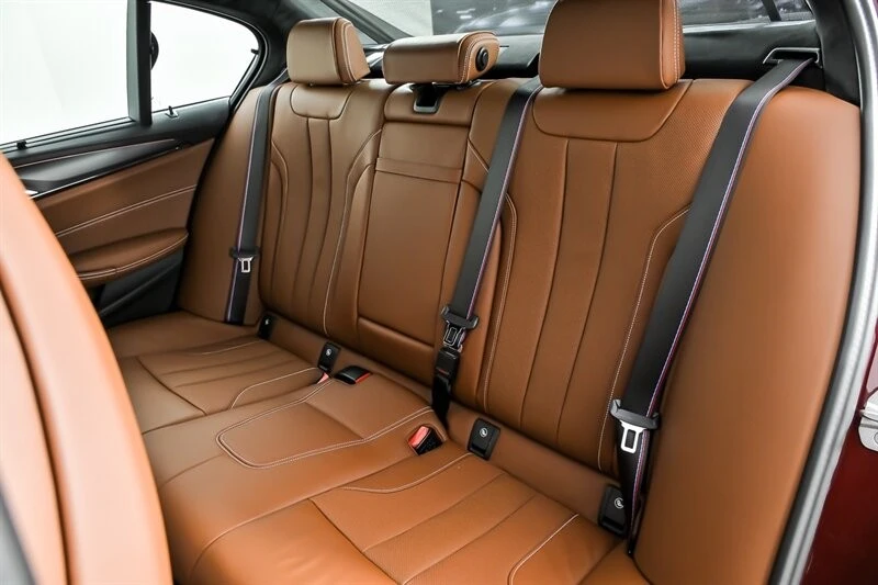 2023 BMW - Image 24 of 31