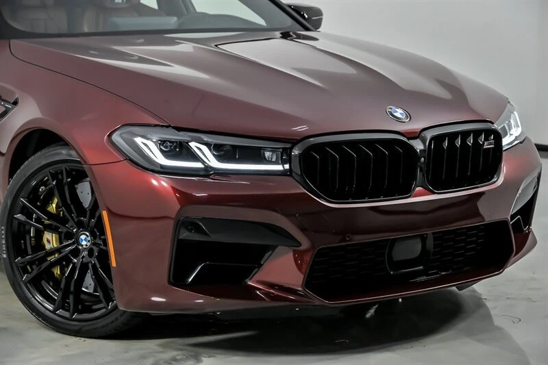 2023 BMW - Image 3 of 31