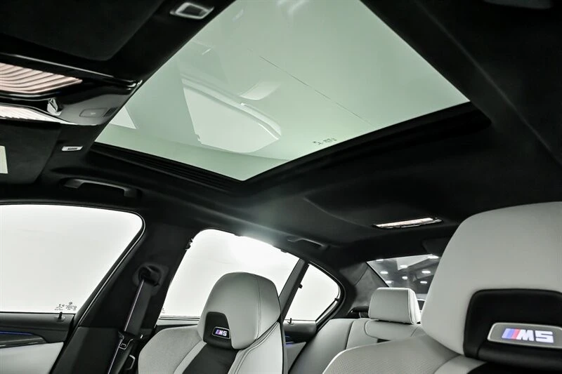 2023 BMW F90 M5 - Image 20 of 31