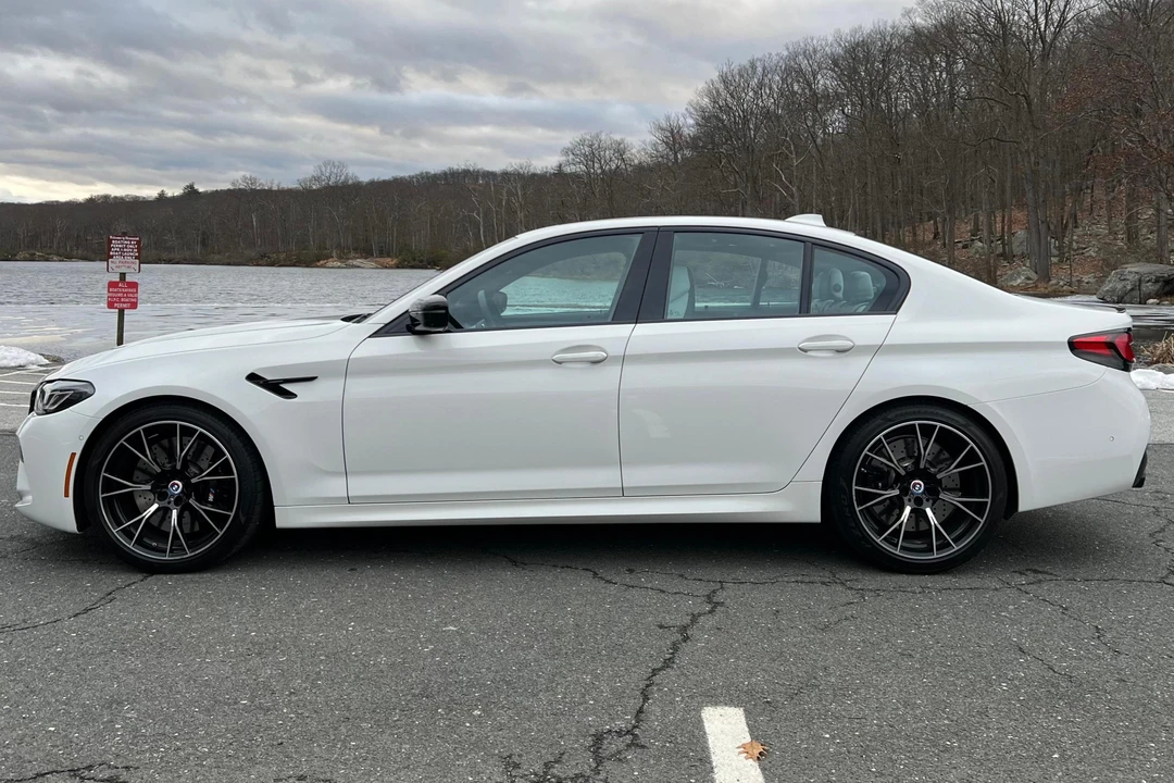 2023 BMW F90 M5 - Image 6 of 31