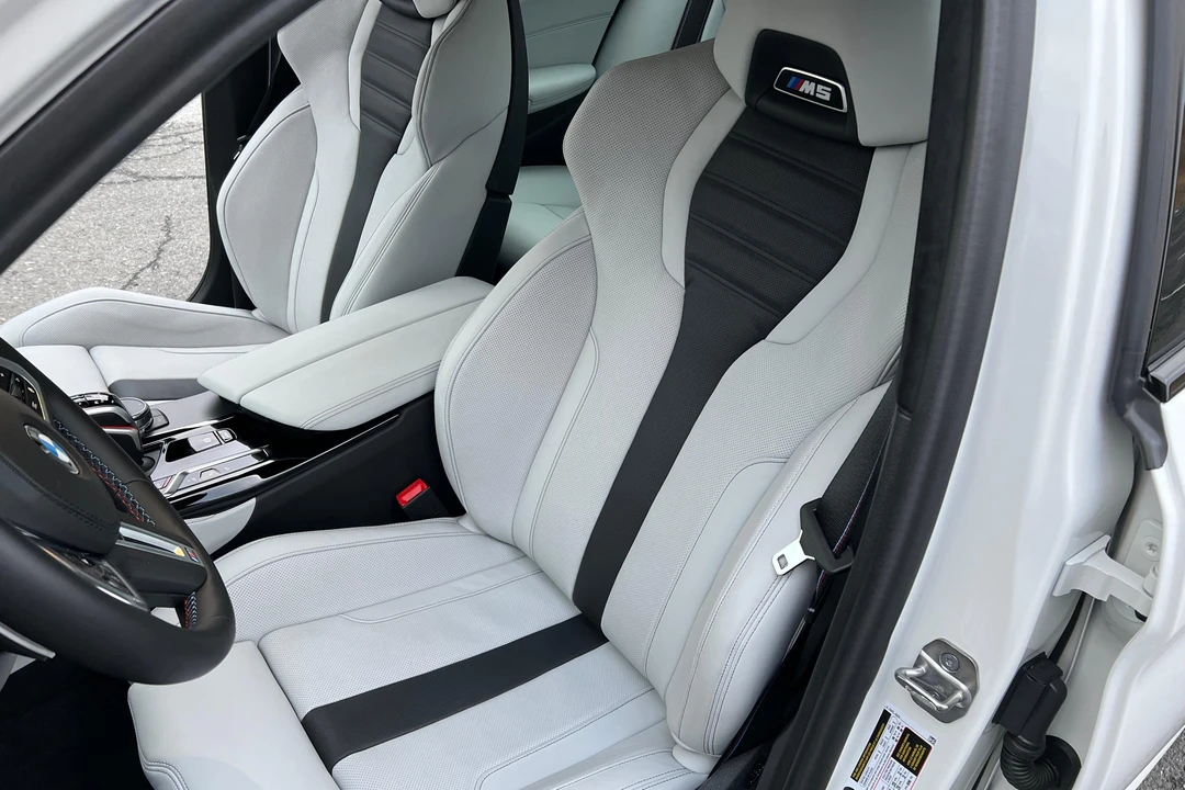 2023 BMW F90 M5 - Image 28 of 31