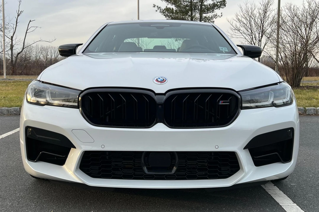 2023 BMW F90 M5 - Image 2 of 31