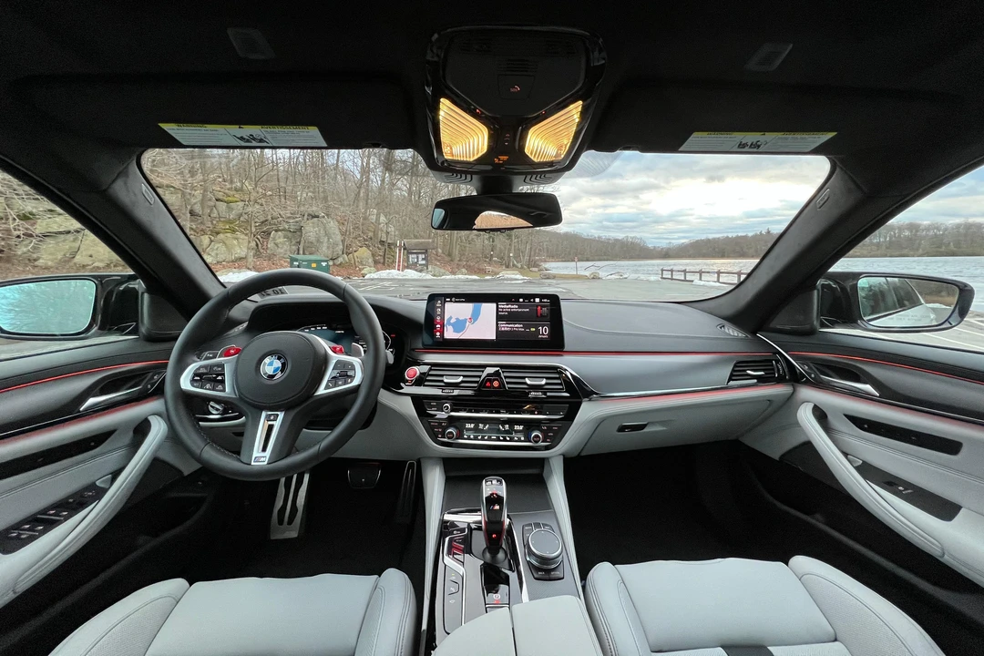 2023 BMW F90 M5 - Image 26 of 31