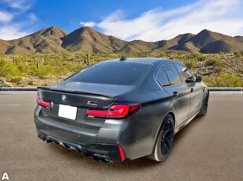 2023 BMW M5 Extra Package
