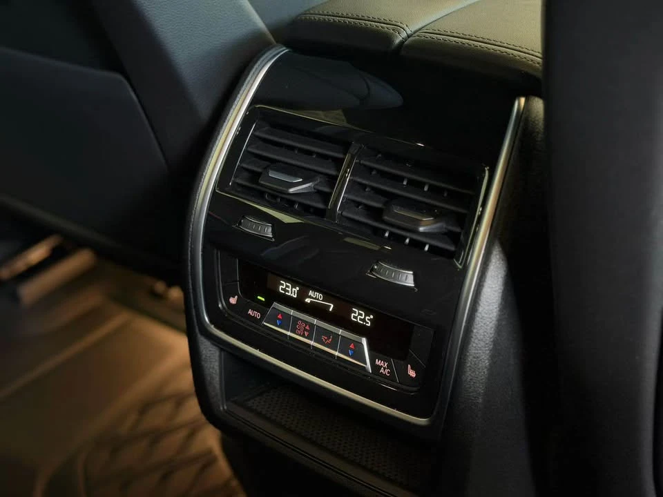 2023 BMW F90 M5 - Image 8 of 9