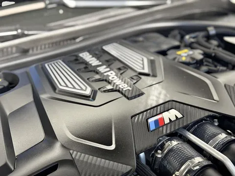 2023 BMW M5 Sedan