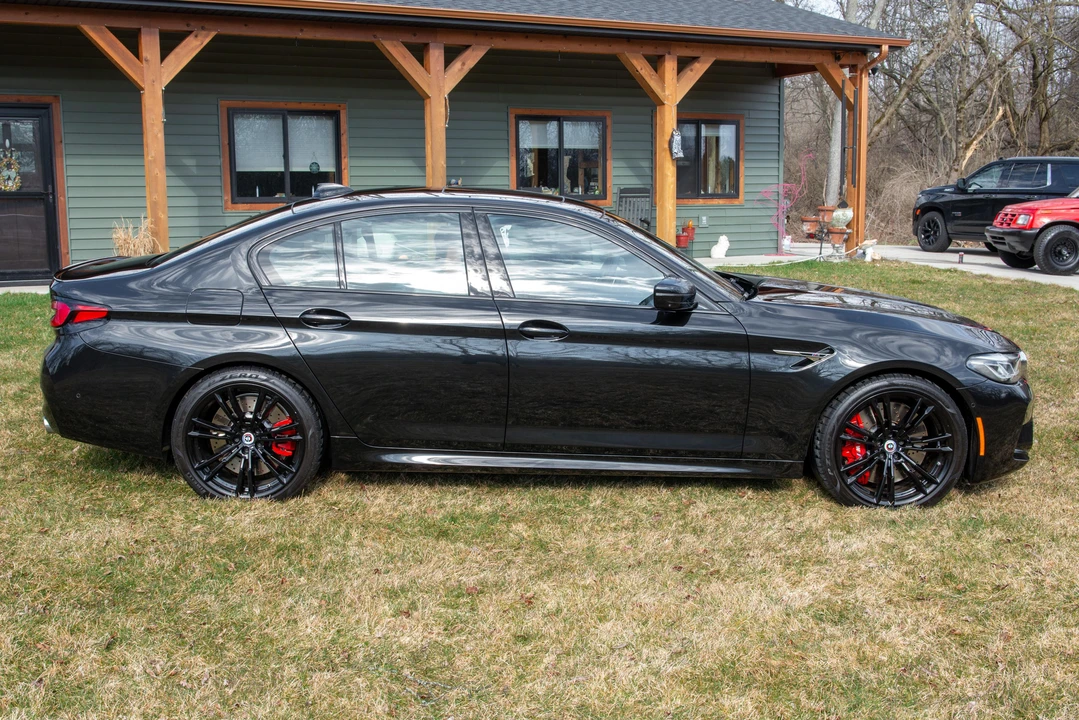 2023 BMW F90 M5 - Image 8 of 31