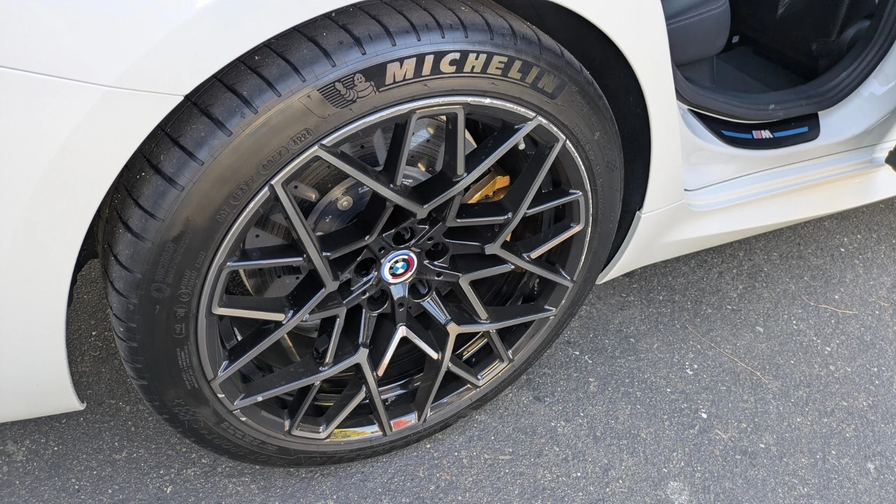 2023 BMW M8 - Image 11 of 21