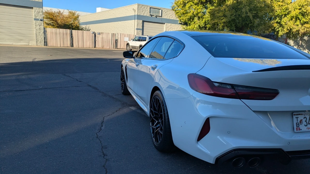 2023 BMW M8 - Image 17 of 21