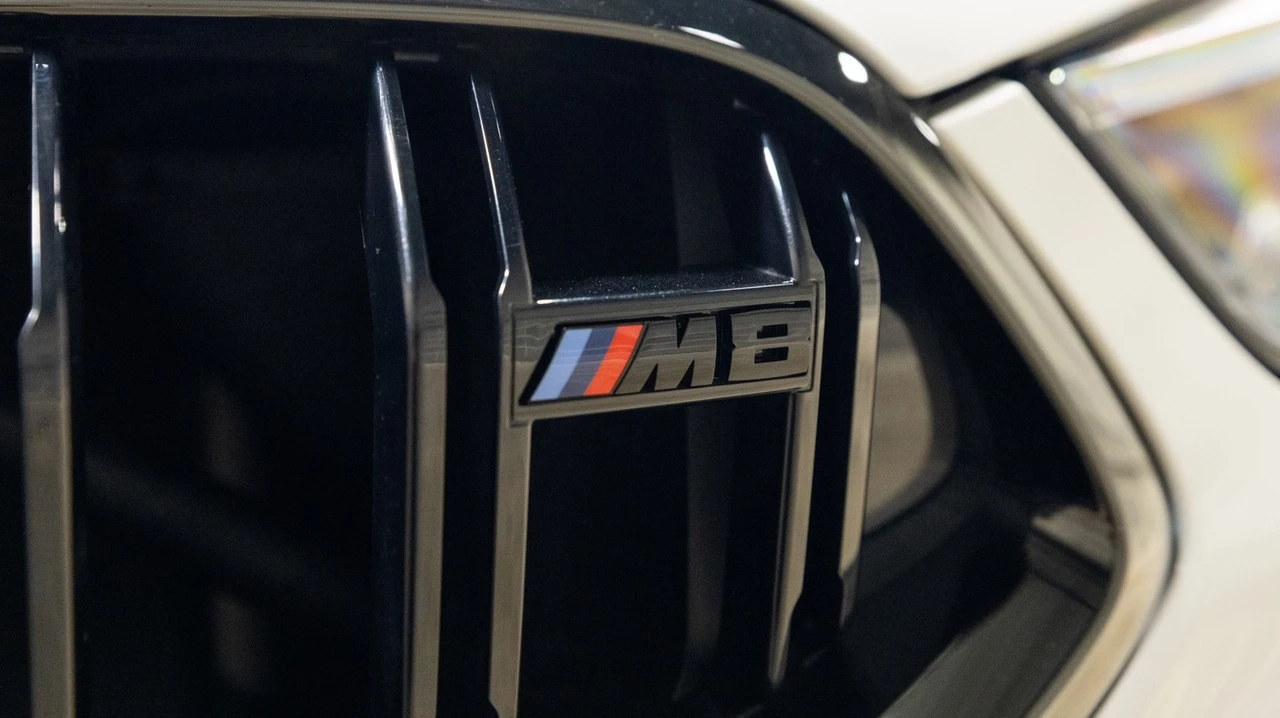 2023 BMW M8 - Image 19 of 21