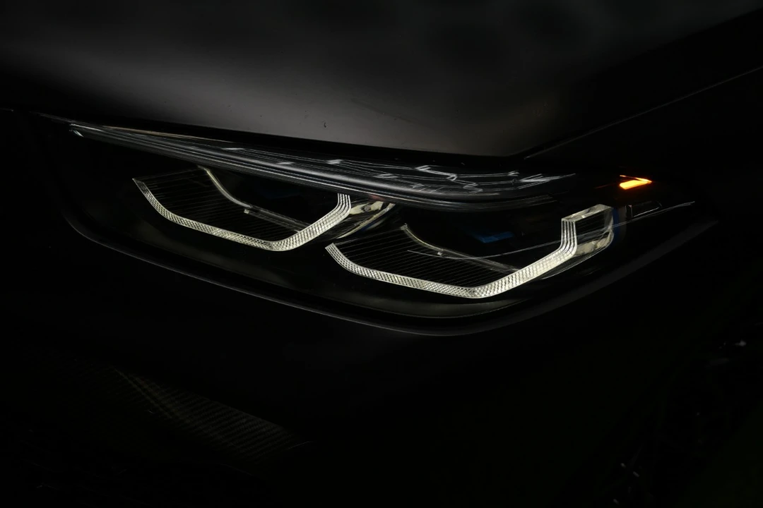 2023 BMW M8 - Image 9 of 21