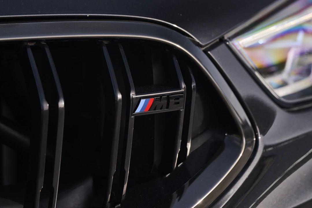 2023 BMW M8 - Image 17 of 31
