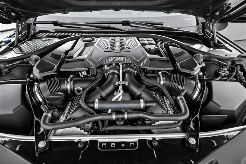 2023 BMW M8 - Image 17 of 21