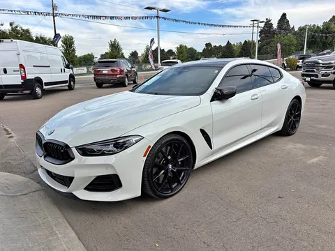 2023 BMW M8
