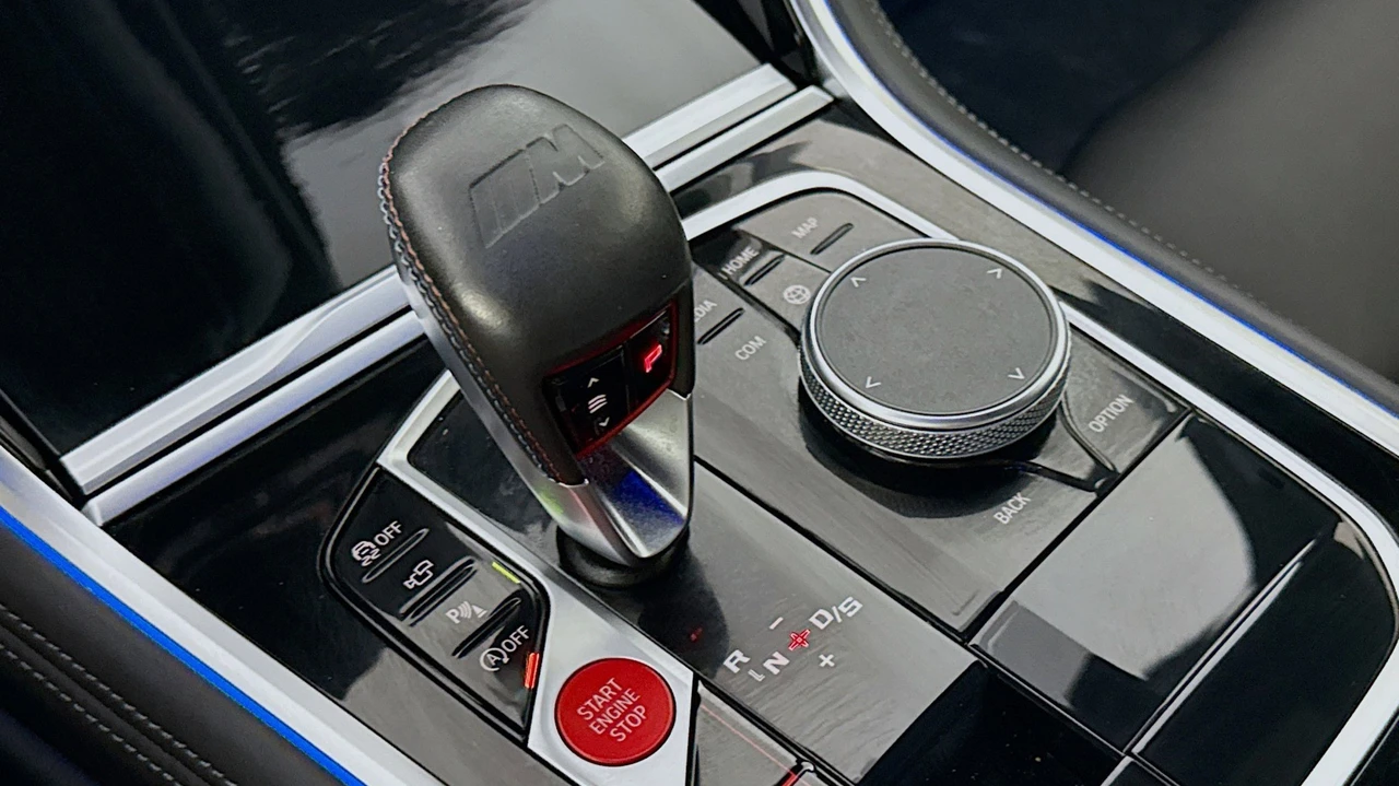 2023 BMW M8 - Image 16 of 31
