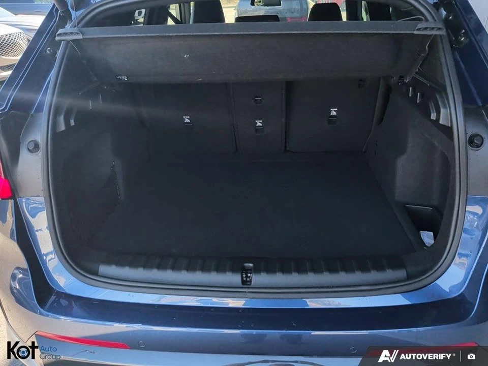 2023 BMW U11/U12 X1 - Image 11 of 20