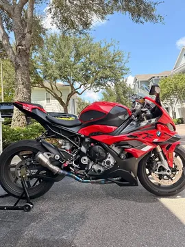 2023 BMW S 1000