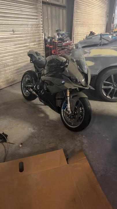 2023 BMW S1000 - Image 4 of 4