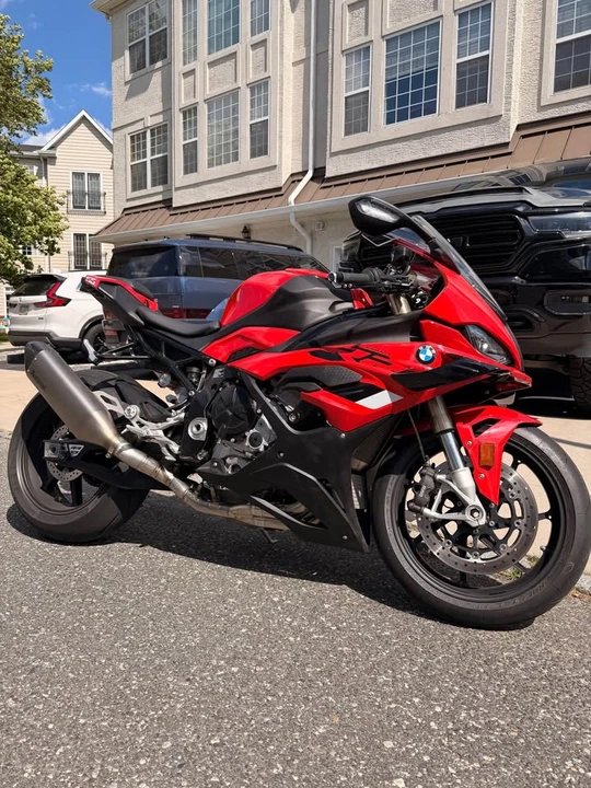 2023 BMW S1000 - Image 2 of 3