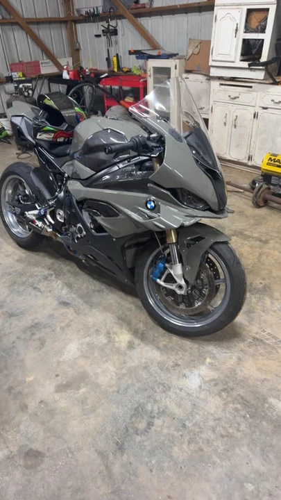 2023 BMW S1000 - Image 3 of 4