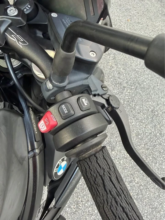 2023 BMW S1000 - Image 7 of 10
