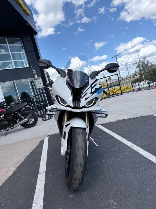2023 BMW S1000 - Image 2 of 7